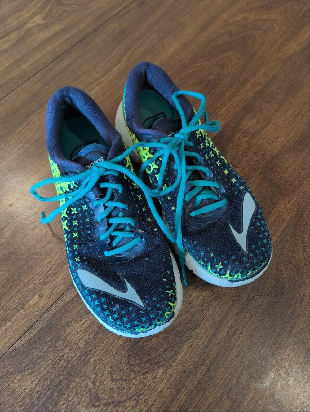 Brooks PureFlow 5 Womens Size 8 Blue Green Running Shoes Lightweight Comfort